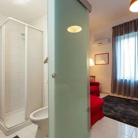 Apartment - Rampe S.antonio Ii Bh 93 Naples